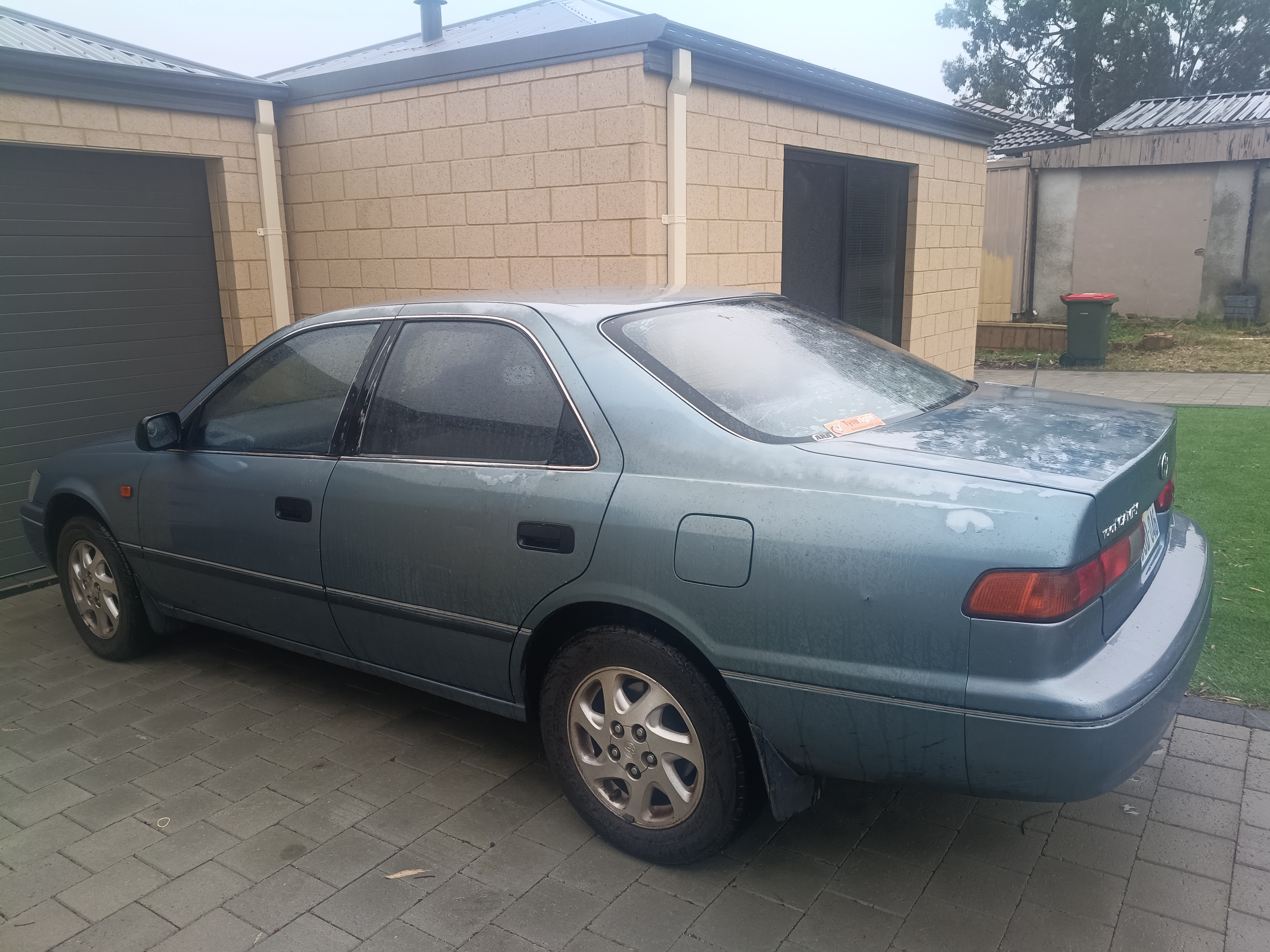 2000 TOYOTA CAMRY